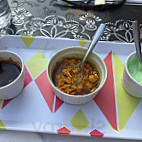 Tondoori Place food