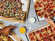 Jet’s Pizza food