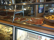 Gino's Pizzeria food