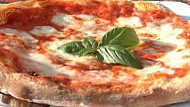 Maurizo Pizzeria Et Traiteur food