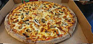 Pizza Di-napoli food