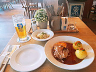 Haderner Augustiner food