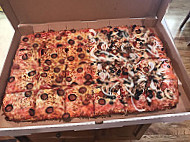 Topeka Pizza food