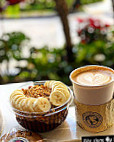 Honolulu Coffee food