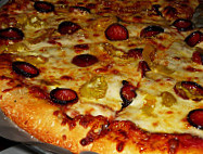 Raintree Pizzeria food