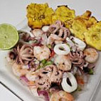 Ceviches Miami food