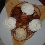 Crêperie La Bretonne food