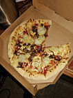 Domino's Pizza Fleury-les-aubrais food