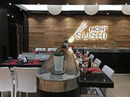 Mont Sushi inside