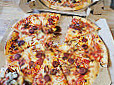 Domino's Pizza Saintbrieuc Les Villages food