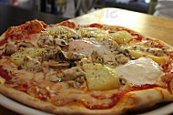 Pizzeria Paris Rome food