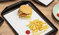 Le Pad'o. Burgers Et Cie food