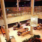 ครัวปลาจุ่ม หนุ่มภูไท สาขาใหญ่ศรีราชา Extérieur