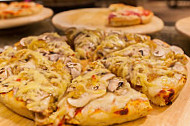 Pizzamarket Sant Cugat food