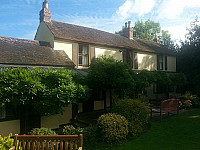 Holdfast Cottage outside
