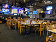 Buffalo Wild Wings food