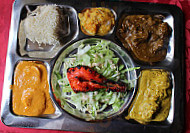 Fauverney Lodge Cuisine Indienne et Francaise food
