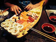 Oi Sushi food