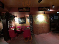 Cubana Cafe inside