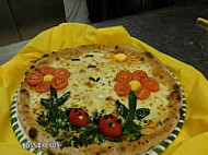 Trattoria Pizzeria Pizzicotto food