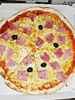 Beny's Pizza food