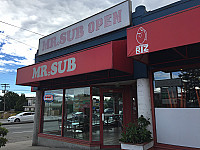 Mr Sub outside