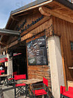 Le Sherpa Bar Restaurant inside
