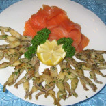 Le Pieds Sous La Table Comida