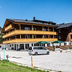 Alpengasthof Hörnlepass inside