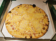 La Pizz's food