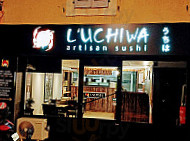 L' Uchiwa Artisan Sushi outside