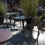 Les Marronniers Dentro