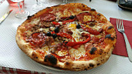 Pizzeria Genziana food