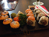 CT No. 1 Wok & Sushi food