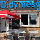 Didymes inside