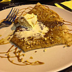Suzy Crepes Cafe food