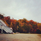 Wintergreen Maple Syrup and Pancake Barn outside