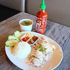 Oros Thai Chicken Rice food