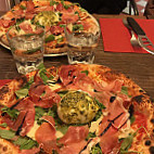 Pizzeria de la vallee food