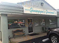 Giuseppe's Gourmet outside