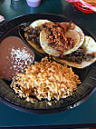 El Refugio Azteca Super Taqueria food
