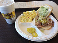 Whitt's Barbecue food