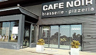 Café Noir inside
