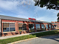 Beiler's Donuts outside