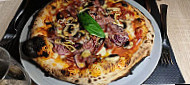 Pizzeria I Cumpari food
