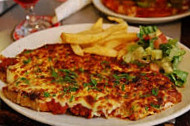 Nana's Pizza And Kebabs food