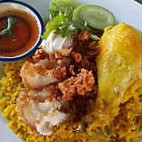 ครัวตาไข่ข้าวแกงแห่งเมืองคอนหนมจีนน้ำยาปู food