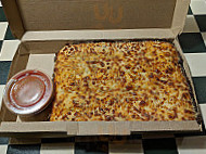 Pizza Hut food