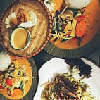 Mai Wok & Sushi food