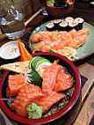 sushi gourmet food